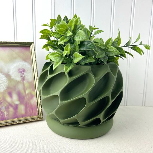 Modern Geometric  Indoor Planter Pot, Exo Planter Pot, Organic Carved Design - Picture 1 of 8